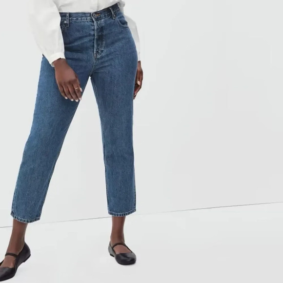 EVERLANE Organic Cotton The Curvy 90s Cheeky Straight‎ Jean in Medium Blue Wash - Picture 1 of 11